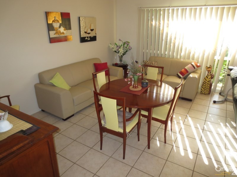 2/274 Darlington Drive, Banora Point NSW 2486