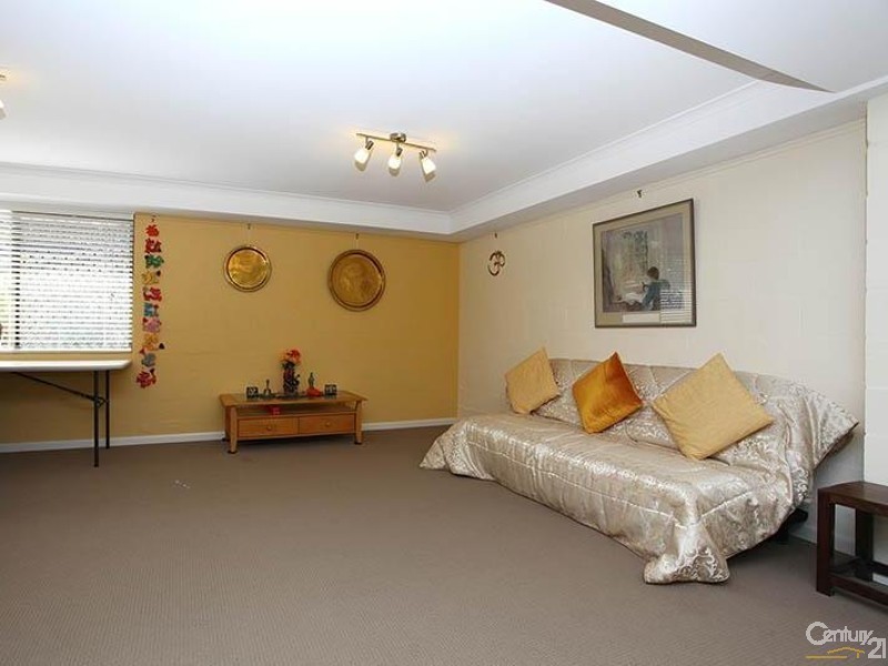 8 Blacksmiths Lane, Uki NSW 2484