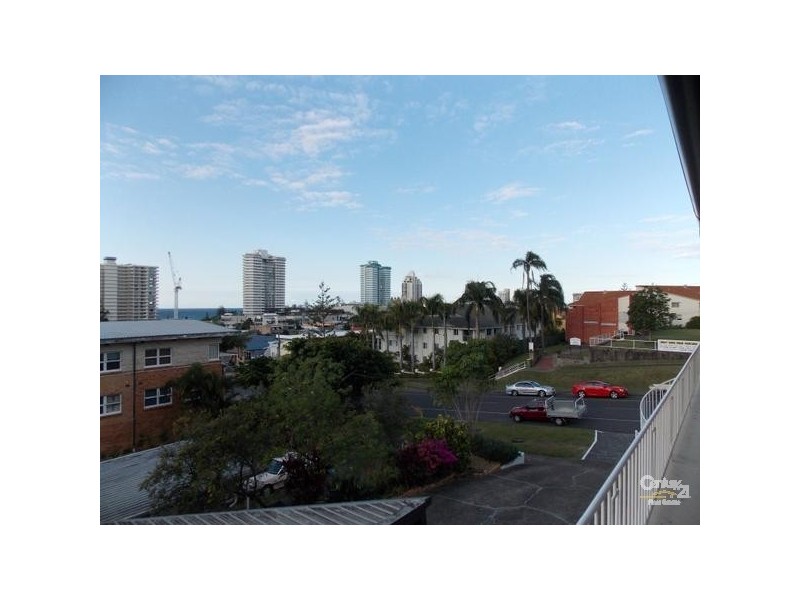 7/61 McLean Street, Coolangatta QLD 4225