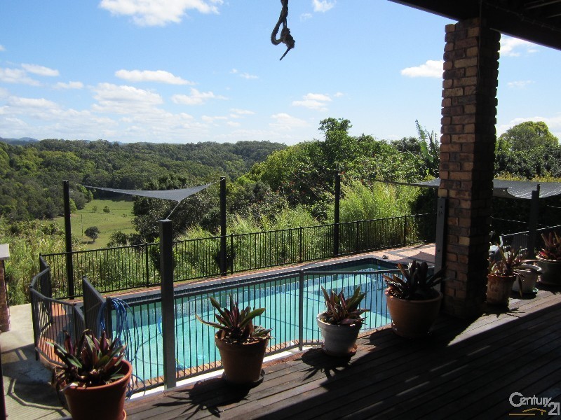 74 Warringa Drive, Bilambil Heights NSW 2486