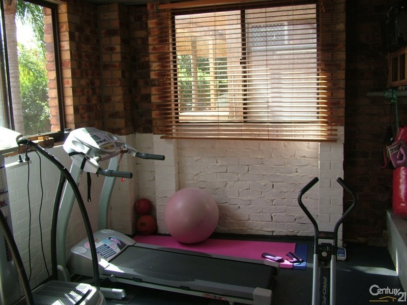 74 Warringa Drive, Bilambil Heights NSW 2486