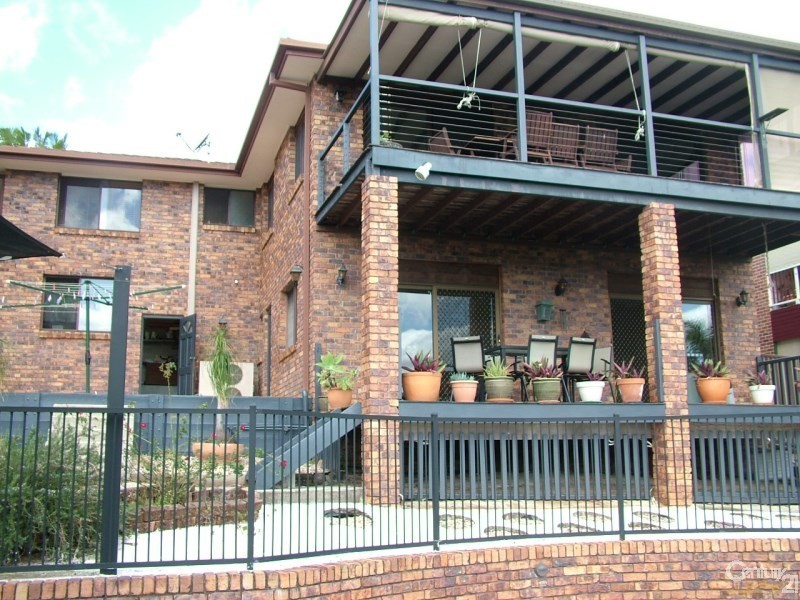 74 Warringa Drive, Bilambil Heights NSW 2486