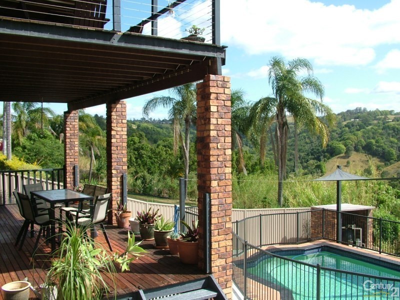 74 Warringa Drive, Bilambil Heights NSW 2486