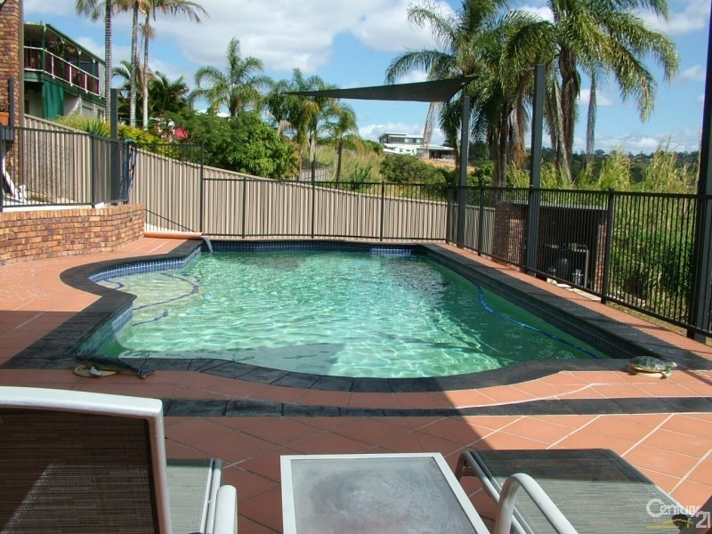 74 Warringa Drive, Bilambil Heights NSW 2486