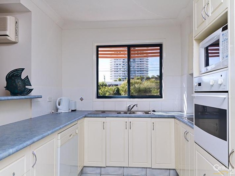 7/16 Dutton Street, Coolangatta QLD 4225