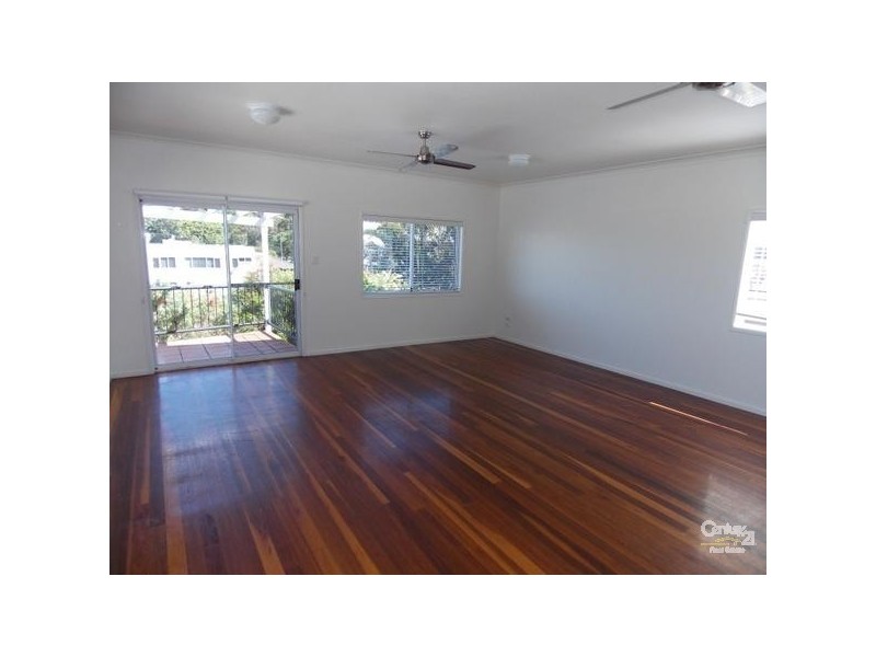 2/26 Tweed Street, Coolangatta QLD 4225
