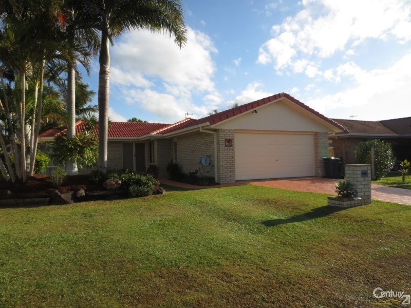 41 Birkdale Court, Banora Point NSW 2486