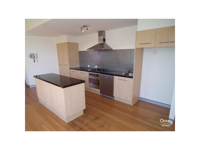 2/11 Tweed Street, Coolangatta QLD 4225