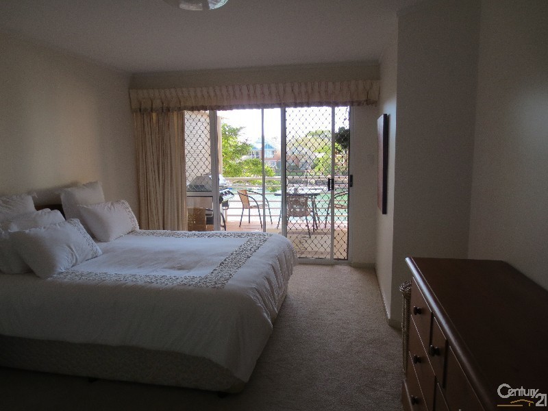 156 Mariners Drive East, Tweed Heads NSW 2485