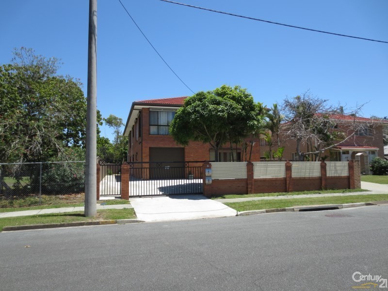 28 Bolton Street, Coolangatta QLD 4225