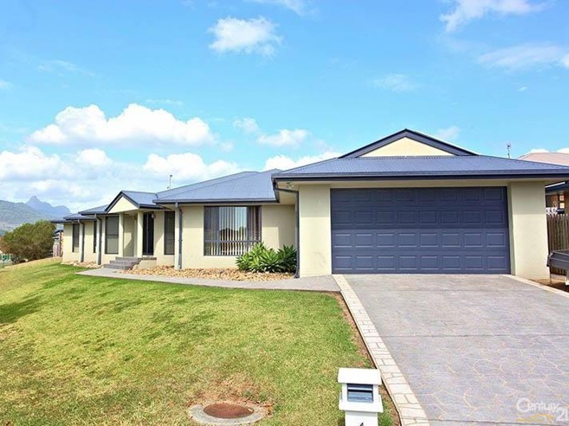 4 Riverbend Way, Murwillumbah NSW 2484