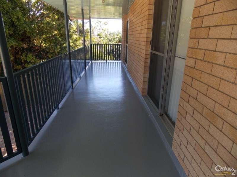 20 Seaview Rd, Banora Point NSW 2486