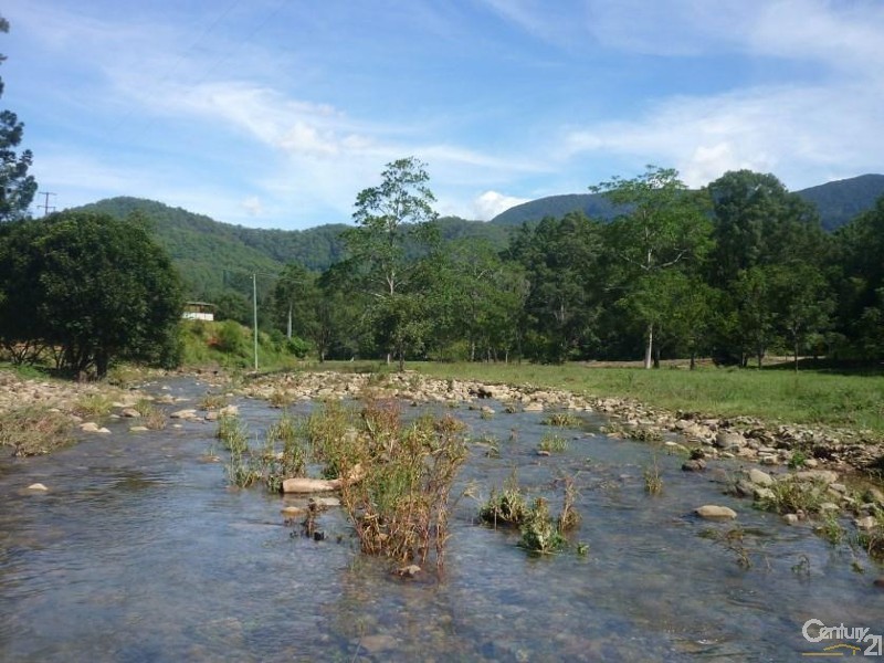 620 Upper Crystal Creek Rd, Murwillumbah NSW 2484