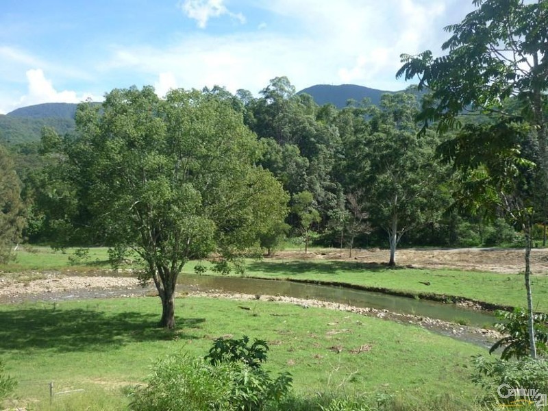620 Upper Crystal Creek Rd, Murwillumbah NSW 2484