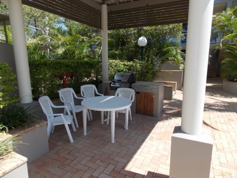 203/92 Musgrave Sreet, Coolangatta QLD 4225