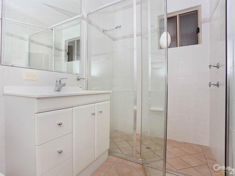10 Firewheel Way, Banora Point NSW 2486