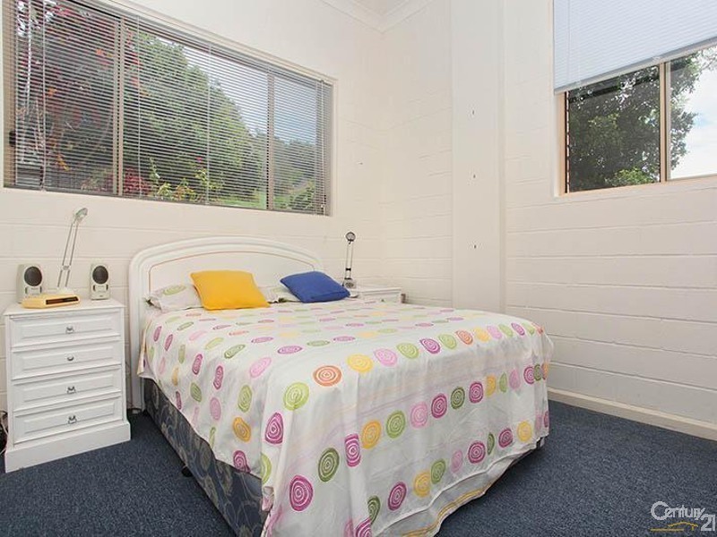 10 Firewheel Way, Banora Point NSW 2486