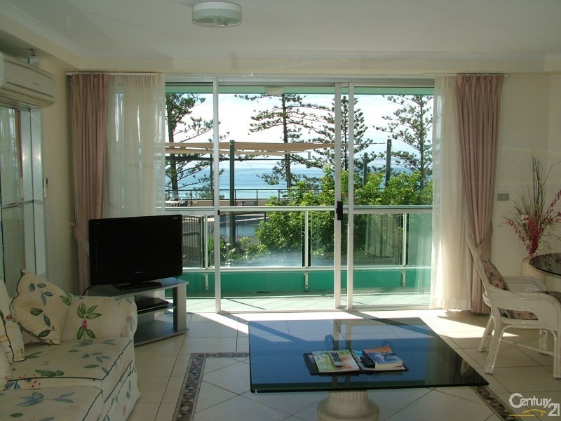 9/70 Marine Parade, Coolangatta QLD 4225