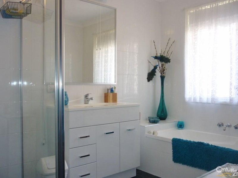 1 Jumbuck Crescent, Terranora NSW 2486