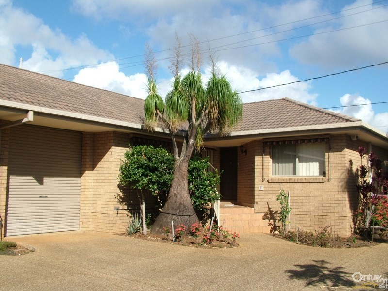 1/24 Terranora Road, Banora Point NSW 2486