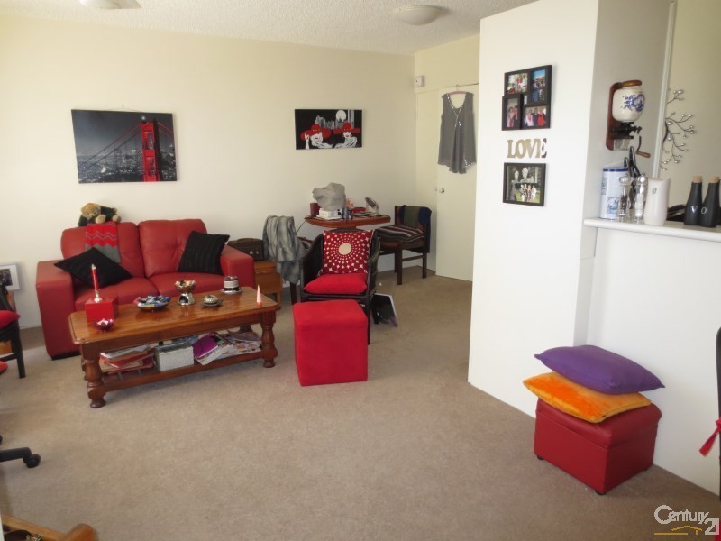 2/22 Garrick Street, Coolangatta QLD 4225