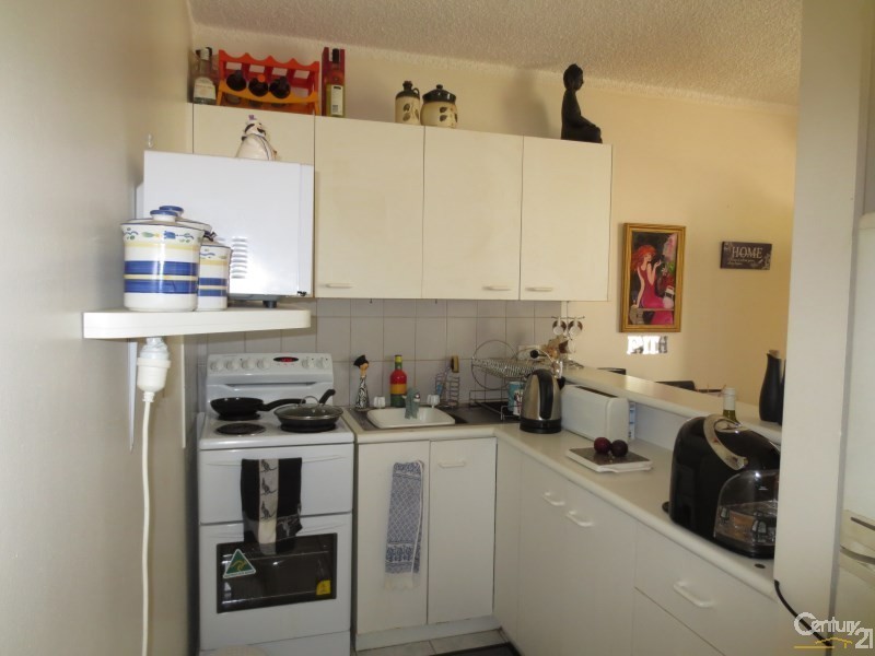 2/22 Garrick Street, Coolangatta QLD 4225