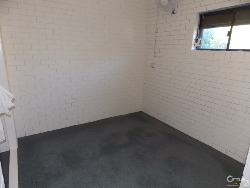 1/28 Bolton Street, Coolangatta QLD 4225