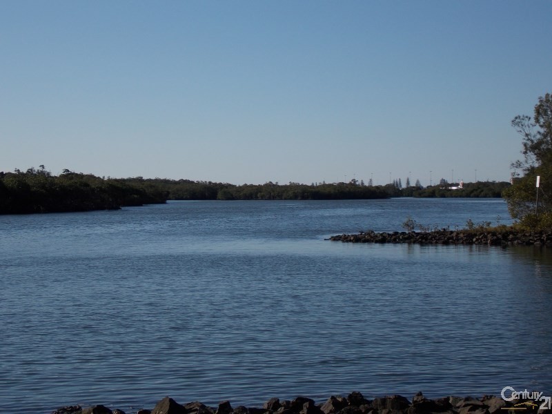 56 Plover Place, Tweed Heads West NSW 2485