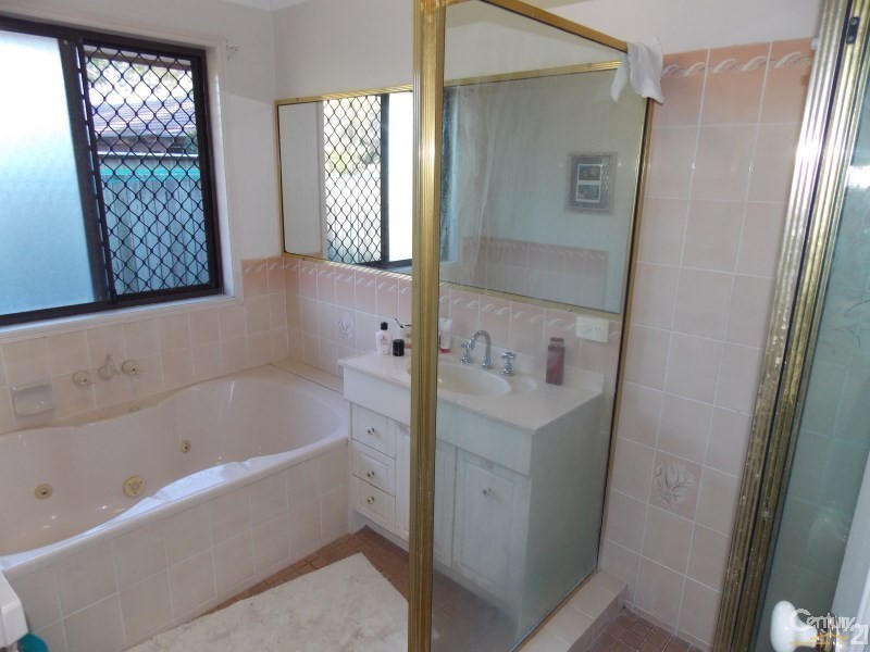 56 Plover Place, Tweed Heads West NSW 2485