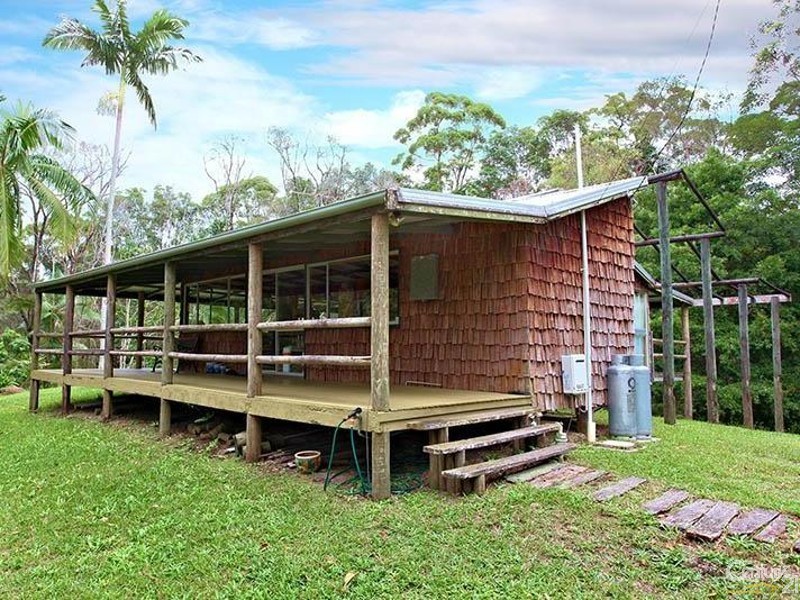 20 Cranneys Rd,, North Tumbulgum NSW 2490