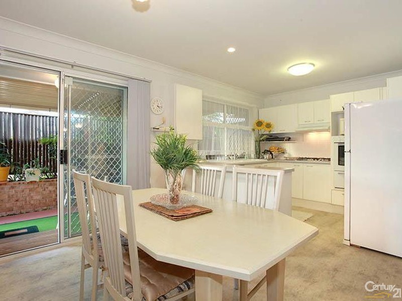 8/13 Kentia Crescent, Banora Point NSW 2486