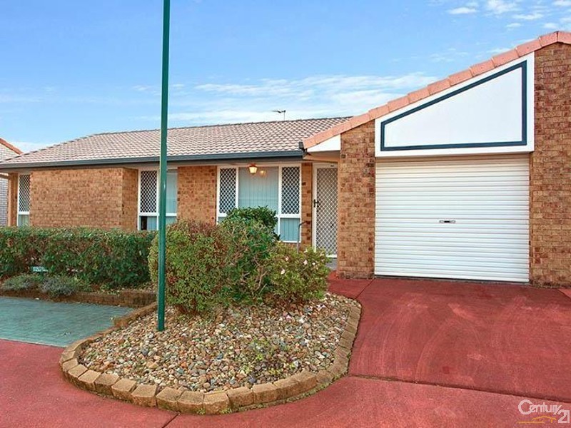 8/13 Kentia Crescent, Banora Point NSW 2486