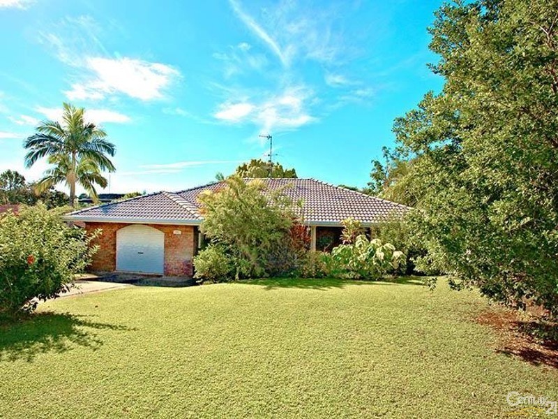 34 Peter Street,, Banora Point NSW 2486