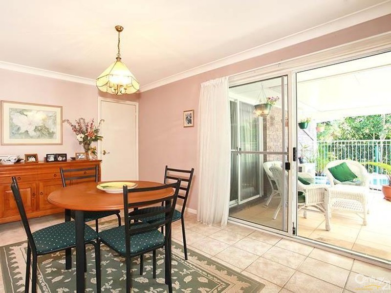 34 Peter Street,, Banora Point NSW 2486