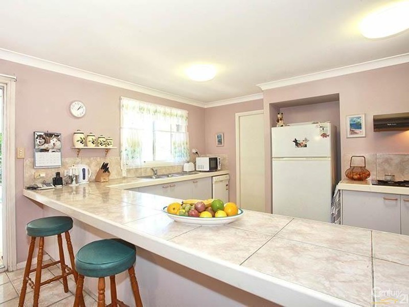 34 Peter Street,, Banora Point NSW 2486