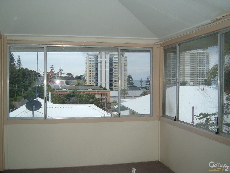 36 Garrick Street, Coolangatta QLD 4225