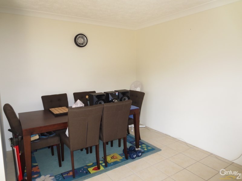 6/9 Ocean Street, Coolangatta QLD 4225