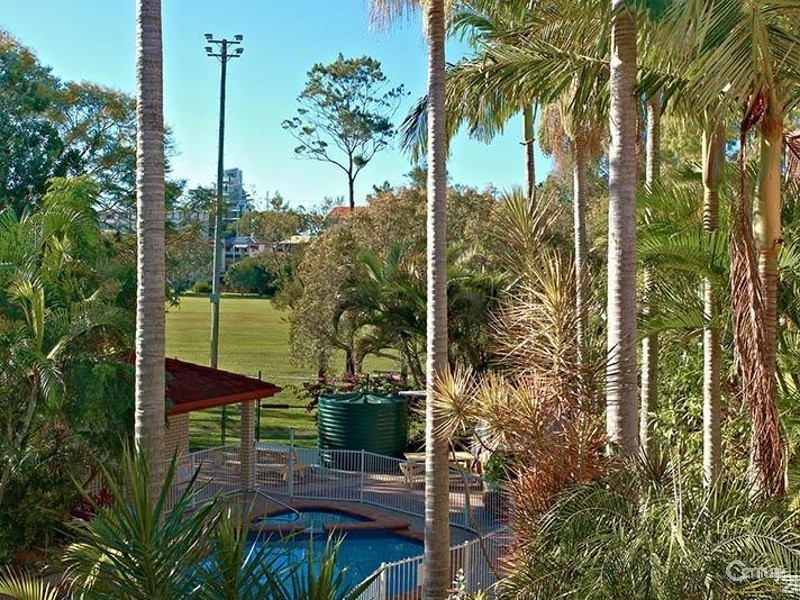 8/54 Dutton Street, Coolangatta QLD 4225