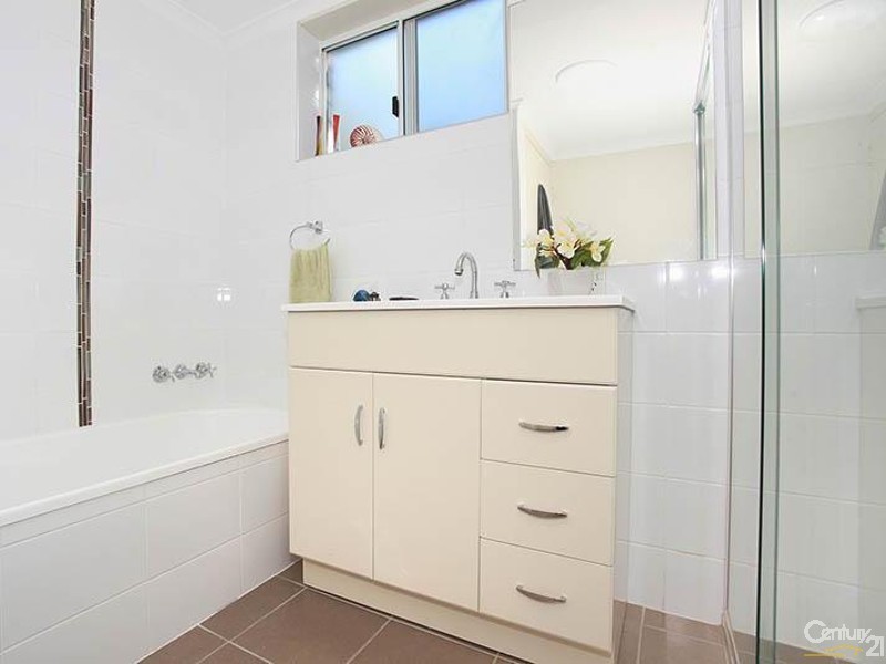 8/54 Dutton Street, Coolangatta QLD 4225