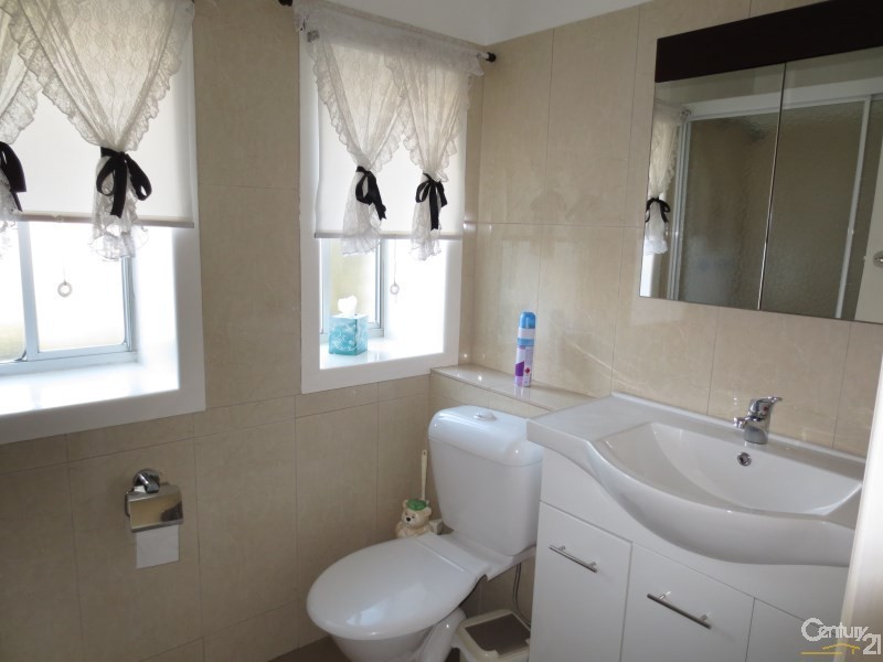 121 Golden Four Drive, Bilinga QLD 4225