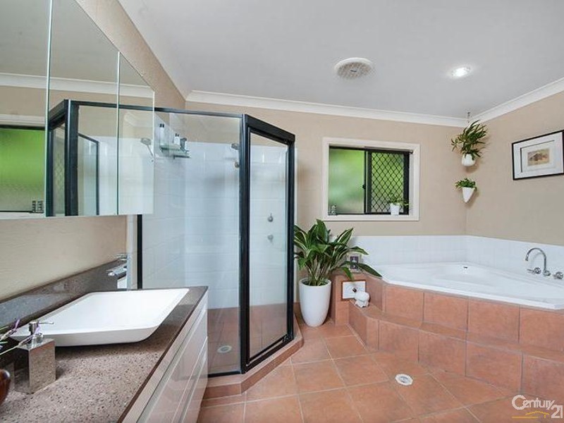 18 Gladioli Avenue, Terranora NSW 2486