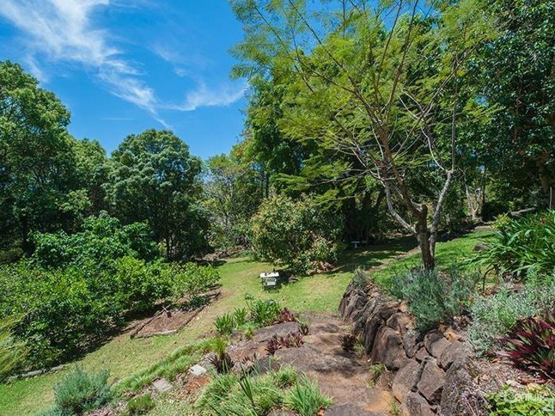 18 Gladioli Avenue, Terranora NSW 2486