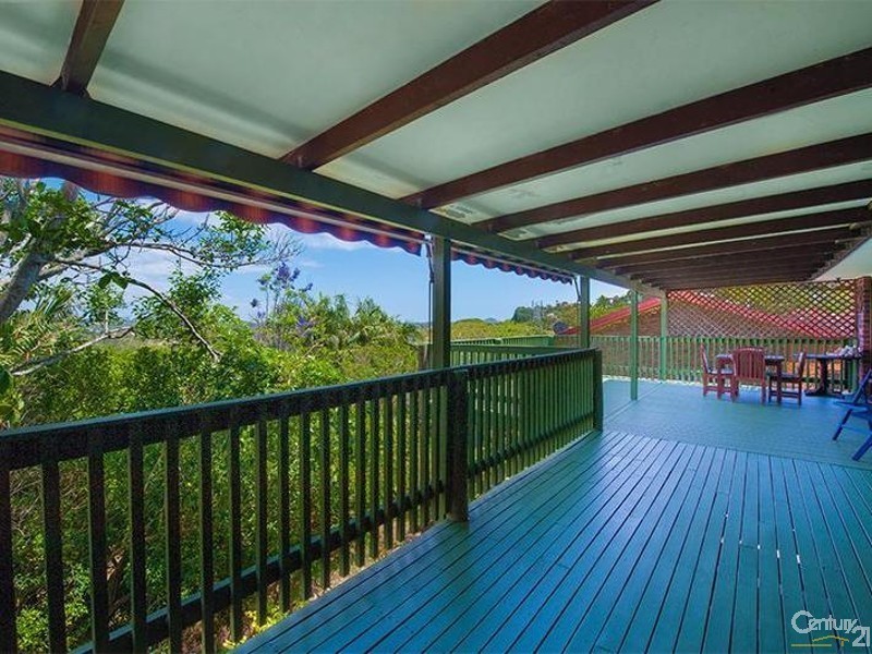 21 Cominan Avenue, Banora Point NSW 2486