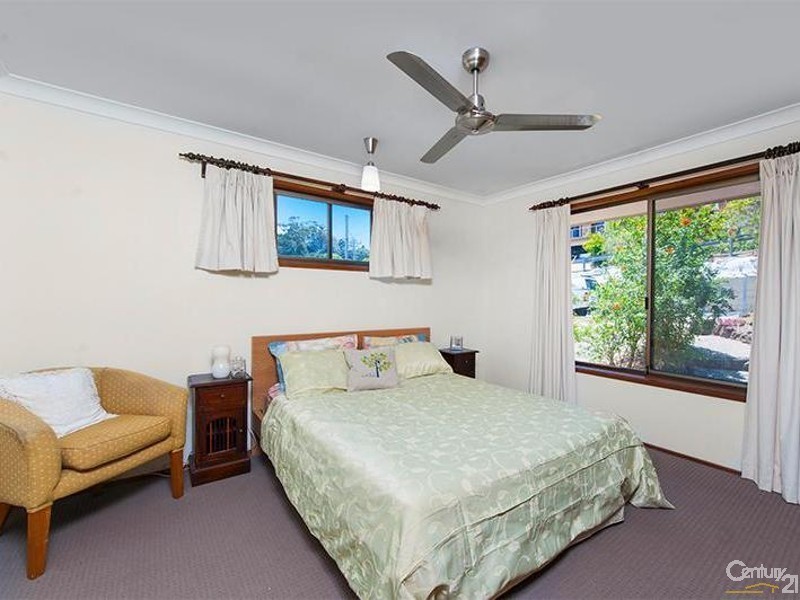 21 Cominan Avenue, Banora Point NSW 2486
