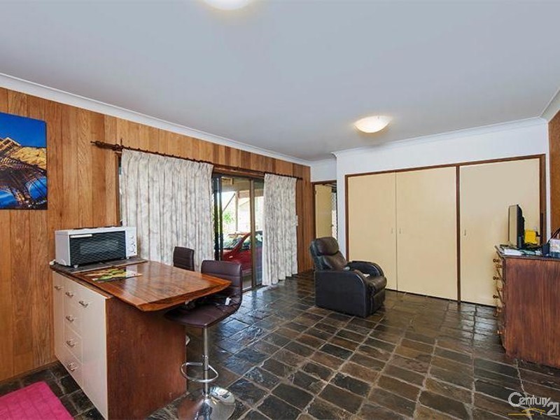 21 Cominan Avenue, Banora Point NSW 2486