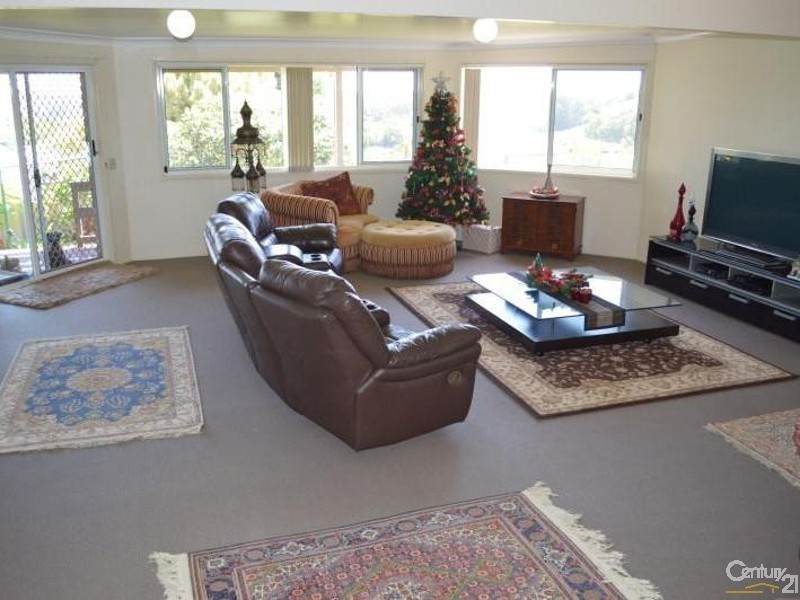 15 Hillcrest Avenue, Tweed Heads South NSW 2486