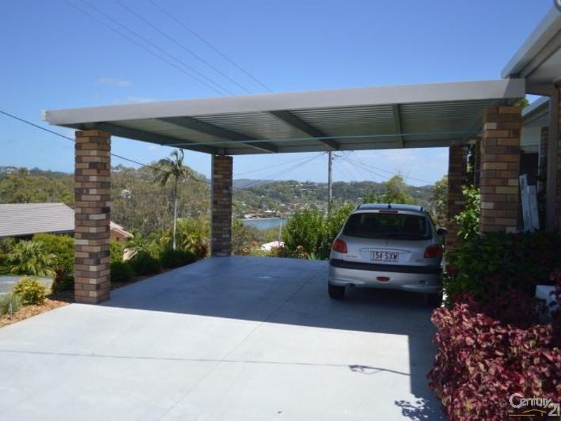 15 Hillcrest Avenue, Tweed Heads South NSW 2486