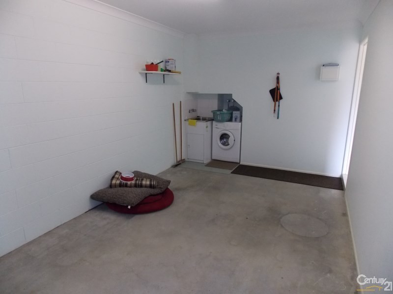 1/49 Dutton Street, Coolangatta QLD 4225