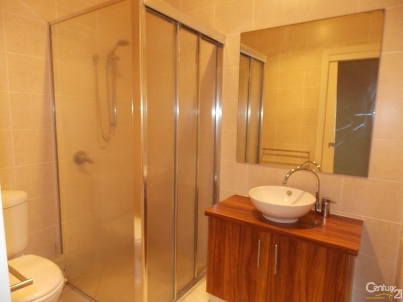 2/52 Tweed Street, Coolangatta QLD 4225