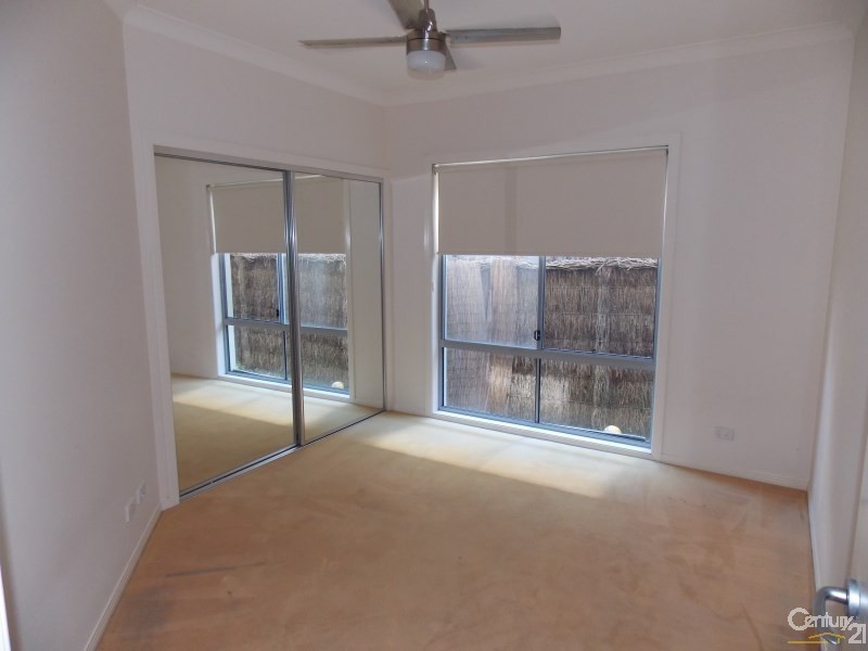 2/52 Tweed Street, Coolangatta QLD 4225